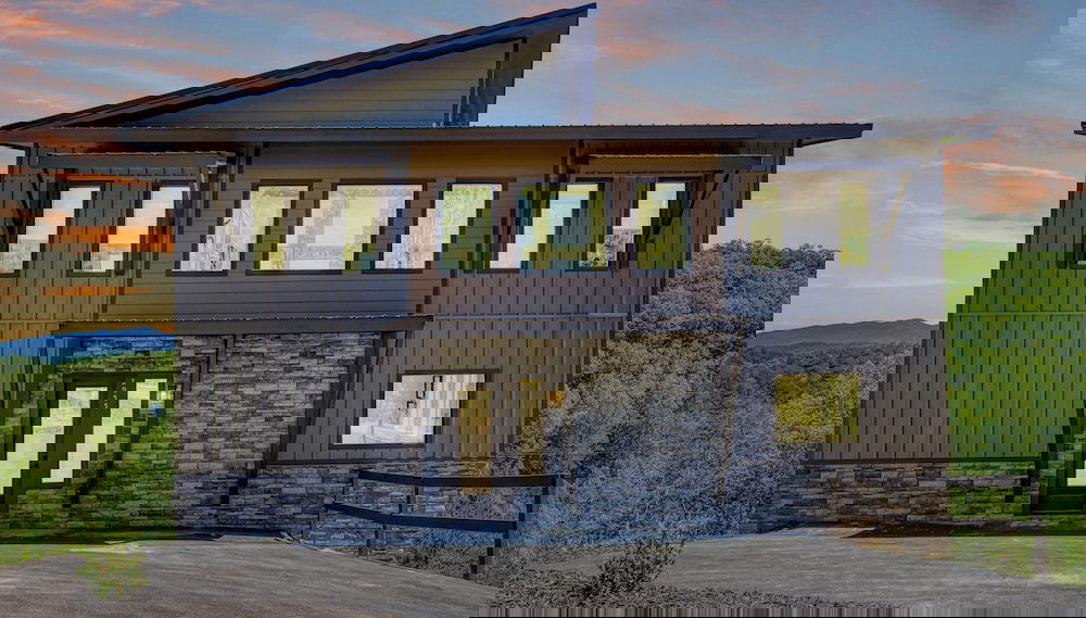 Panoramic Paradise 4 Bedroom Cabin by RedAwning - Foto 1, Imagen principal