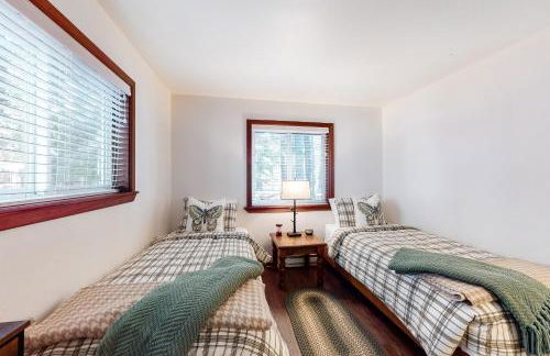 Truckee Mountain Retreat - Photo 10