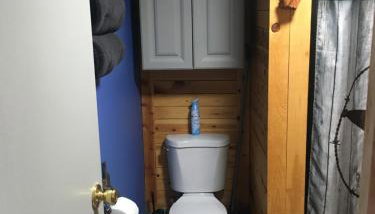 KMJ Rentals - Foto 5, Shower