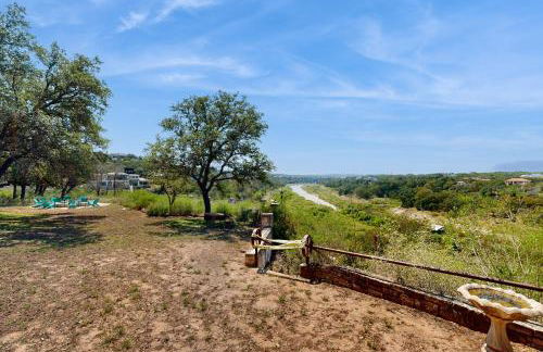 Regal Riverfront Retreat - Foto 25