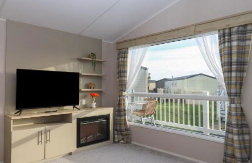 Caravan B61 at Landscove Holiday Park - Photo 3