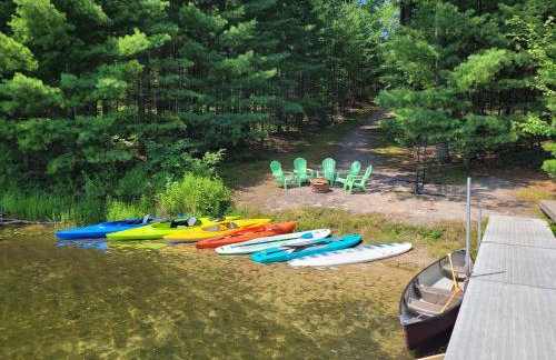 The Cub Hill Chalet - Private Lakefront with Spa! - Foto 14