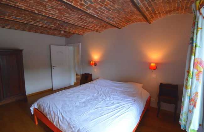 Gite With Swimming Pool Situated in Wonderful Castle Grounds in Gesves - Foto 18