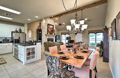 Pet-Friendly Flatonia House with Patio and Gazebo! - Foto 6