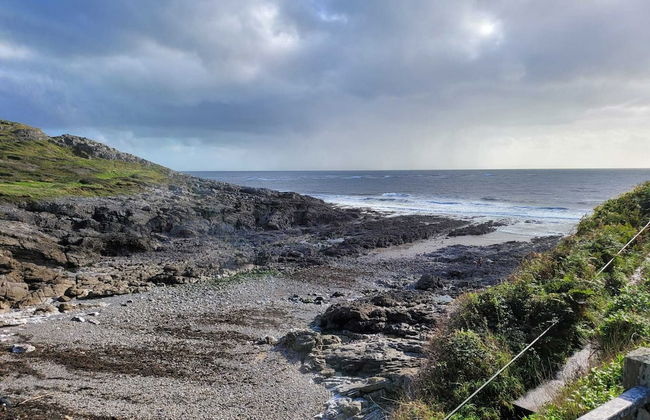 The Mumbles - Bungalow - 2 Bedrooms - Pet Friendly - Photo 14