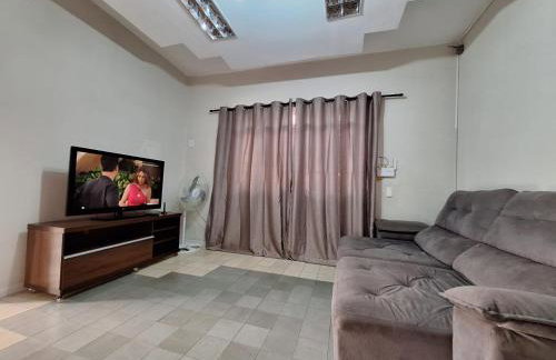 CASA - localizada no centro de Campo Grande - 2 quartos com ar e garagem para 2 carros - Foto 22