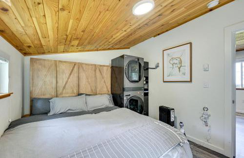 Walk to Beach Creek-Front Sekiu Home with Fire Pit! - Foto 11