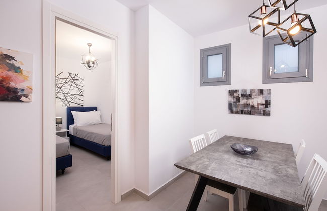 Hosting Moments Semi Basement Apartment - Photo 9