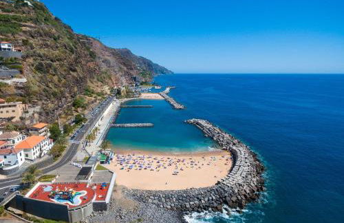 Luxury Villa Bianca by Holiday Rental Madeira - Photo 33