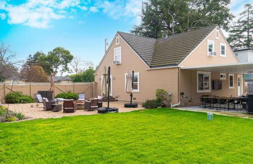 Santa Clara 5Br Home I Spacious backyard I Westfield - Photo 4