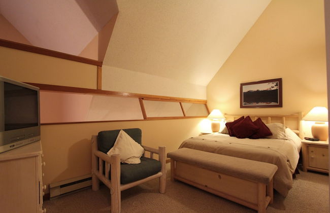 Lake Placid Lodge By Whistler Retreats - Photo 5