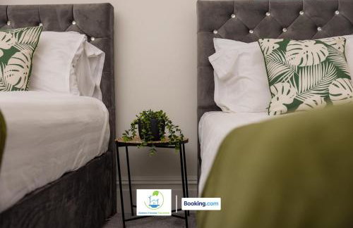 2 Bedroom Apartment By Green Haven Escapes Short Lets & Serviced Accommodation In Leeds with Free WiFi & Parking - Photo 20
