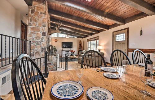 Indian Lake Retreat with Wet Bar and Covered Deck - Foto 8