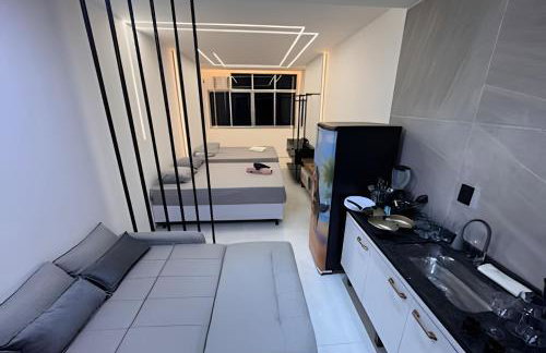 Pé na Sapucaí! Apto Completo, Decorado e Metrô na Porta - Foto 34