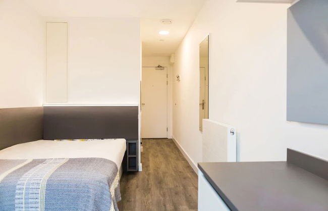 For Students Only Chapter White City in London - Photo 10