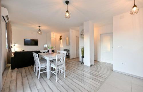 Holiday home Aprilis with pool, jacuzzi and sauna - Foto 40