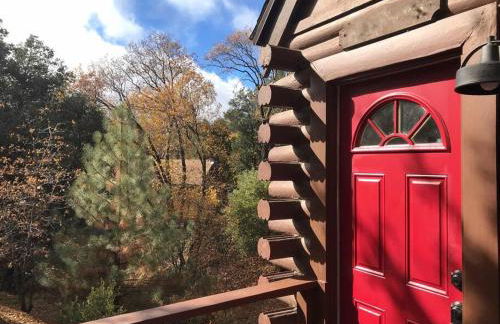 Sprocket Hollow Treetop A-Frame Log Cabin - Foto 39