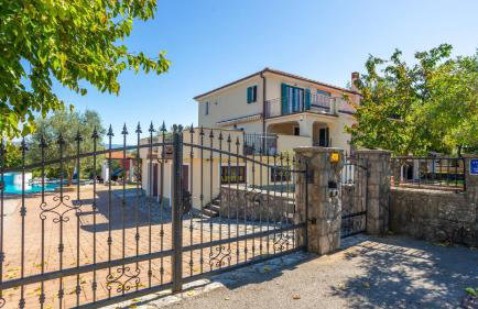 Villa Grande heated pool&whirpool&sauna&pet friendly Krk - Photo 15