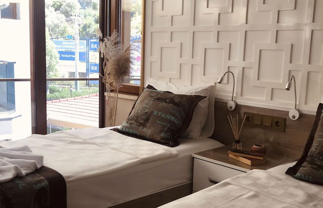 Iberia Villas - Photo 9