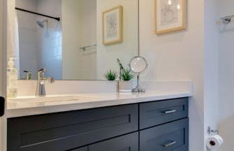 2 Homes, 7BR Rooftop Getaway In Trendy Town Near Downtown, 5 Mins to Nissan Stadium, Less than 10 Mins to Broadway, 24 Hr Hospitality, Great for Groups - Foto 46