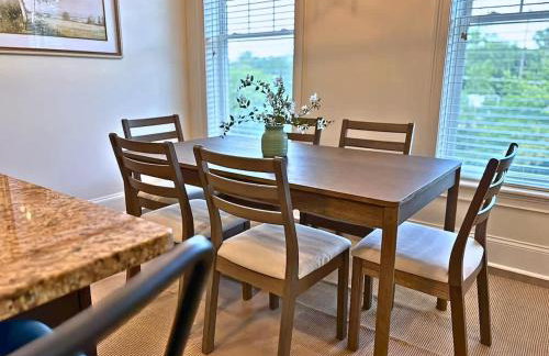 Well-Equipped 2BR Unit with Parking - GBay 301 - Foto 10