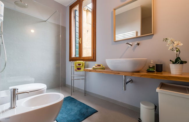 Venezia Spirito Santo Canal View - Photo 57