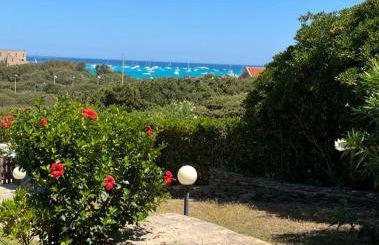 Villetta con Giardino a pochi passi dalla Spiaggia - Foto 4
