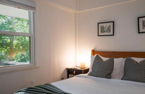 TreeTops Spacious Architectural Retreat - Foto 45