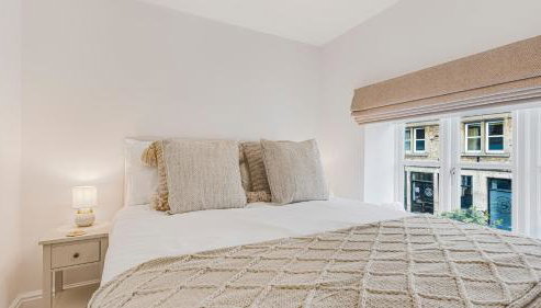 Newly renovated 2-bed house in Lechlade with parking - Foto 5