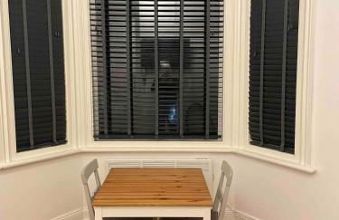 Self Contained Studio Flat Acton Central West London - Foto 4