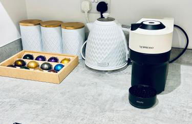 Dover Port in quiet location with Castle Views and off road parking - Foto 11