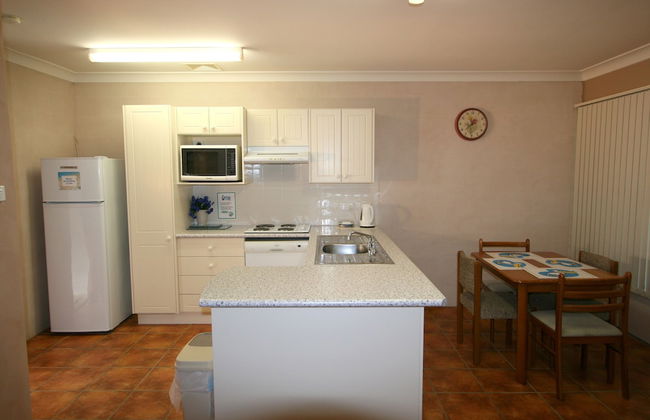 Lake Edge Holiday Units - Foto 14