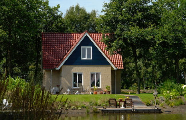 Spacious Holiday Home With Wifi, 20 km From Assen - Foto 25