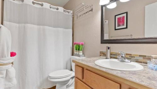 Lovely 3-bedroom rental unit with free parking! - Foto 4