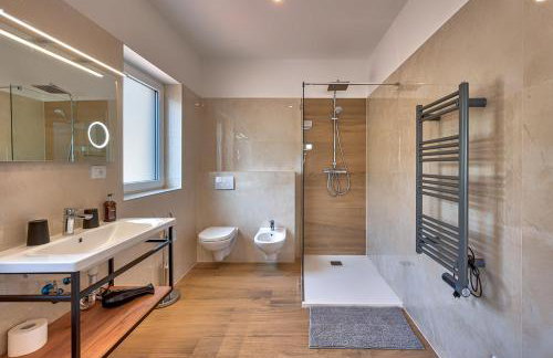 Villa Esarjo with Heated Pool and Sea View - Foto 46