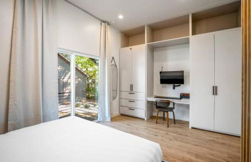 Nature-Inspired Living n Houston’s Trendy East End - Foto 26