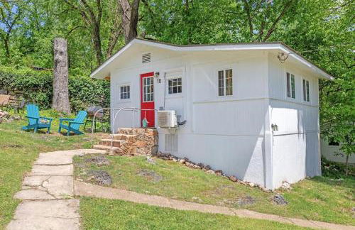 Historic Water's Edge Cottage 10 - Foto 17