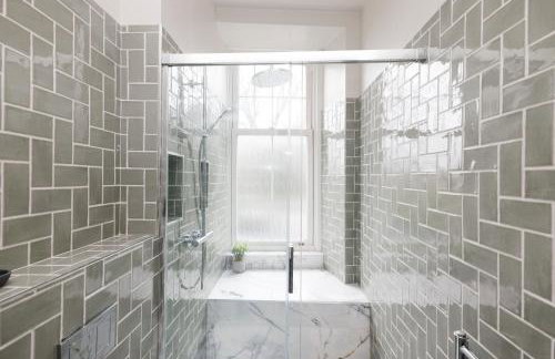 JOIVY Stylish 2bed Flat Near Calton Hill - Foto 24