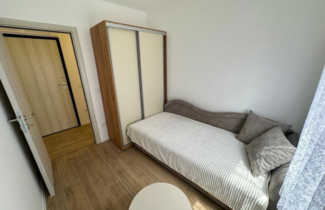 I&I 3 Bedrooms Apartment - Photo 3