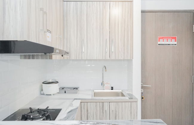 Best Price 2BR at Emerald Bintaro Apartment - Foto 10