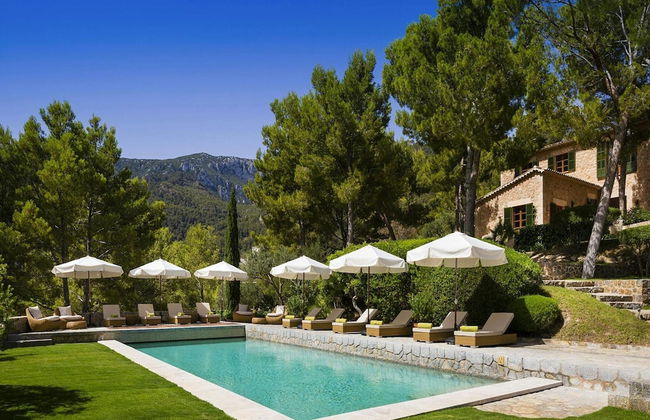 Elegant Villa With Communal Space - Foto 12