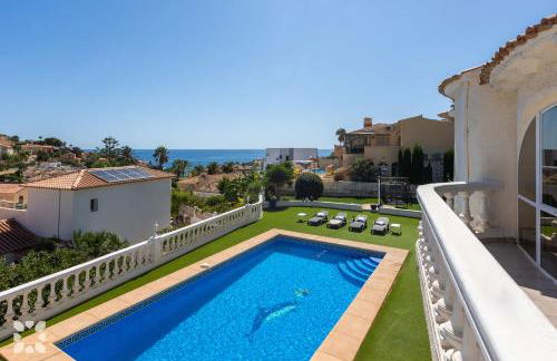 Villa Isabel by Abahana Villas - Foto 2