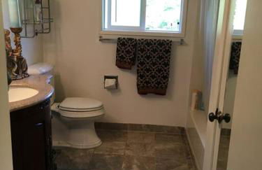 West Linn Relaxing Entire Home WiFi TV Yard BBQ Eateries - Foto 57