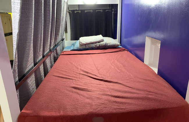 Beinte Singko de Marso Apartments - Foto 15