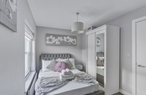 Stylish 2BR Retreat Steps from Kings Cross - Foto 2