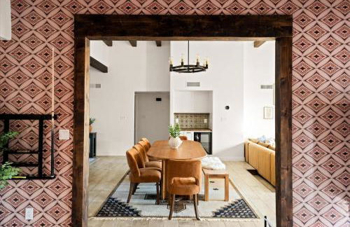 Pickleball & Mini Golf Karaoke Game Room - Foto 21