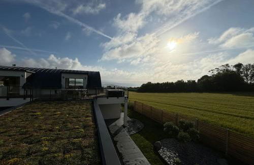 Maison contemporaine avec vue mer, piscine intérieure, classée 5 étoiles - Photo 9