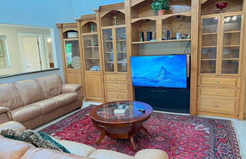 Resort Like house, 4 bedrooms, 3 bathrooms - Photo 26