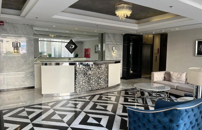 Luxury Furnished Apartment - Damac Tower - Foto 2