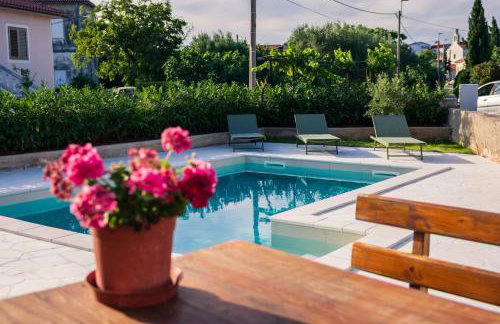 Villa Pietra - Photo 2